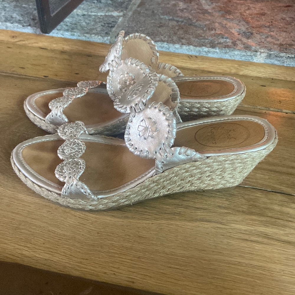 Jack Rogers wedge . Mid height metallic gold with Raffia wedge.